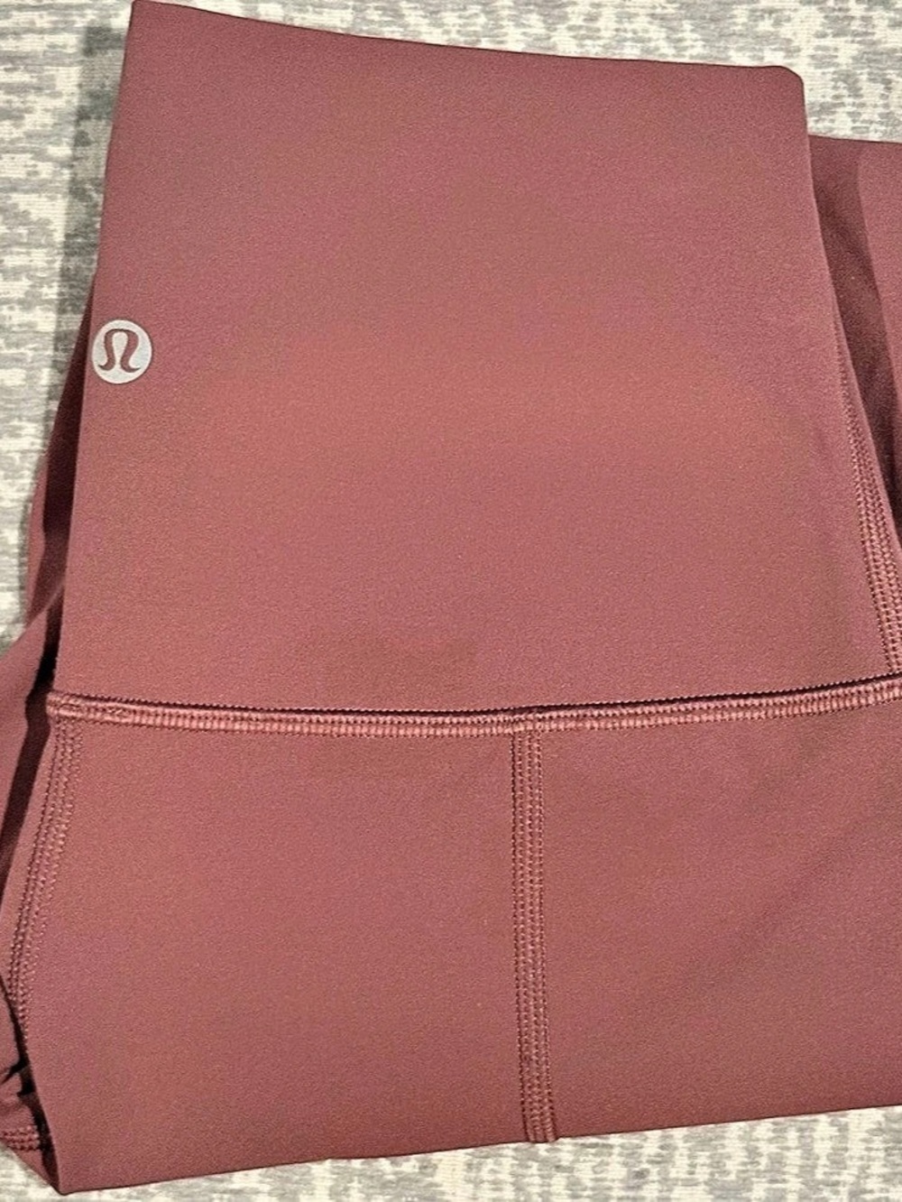 Lululemon /// Women’s Scalloped Fold Over Leggings - Size 6 - Picture 5 of 5